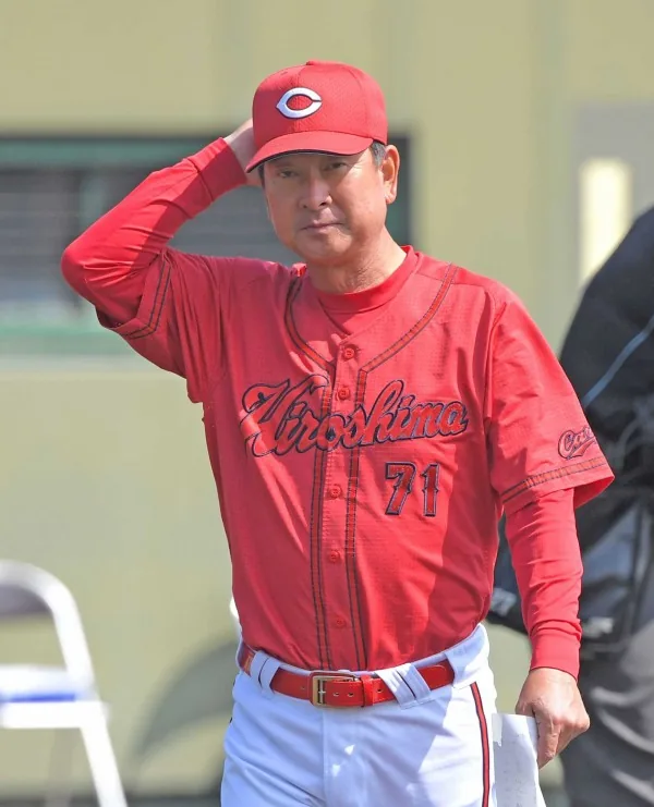 Carp Farm Manager Shinji Tak Returns After Medical Leave