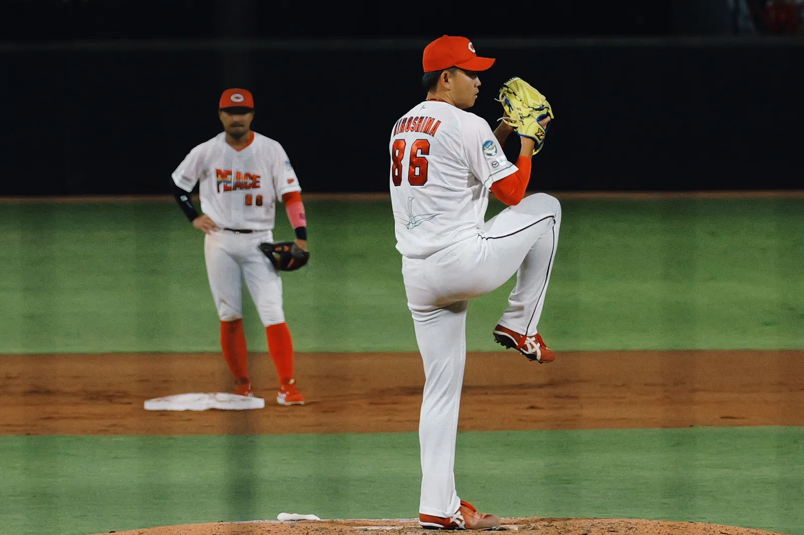 A Tough Night for Tsuji, and a Powerful Show of Team Support