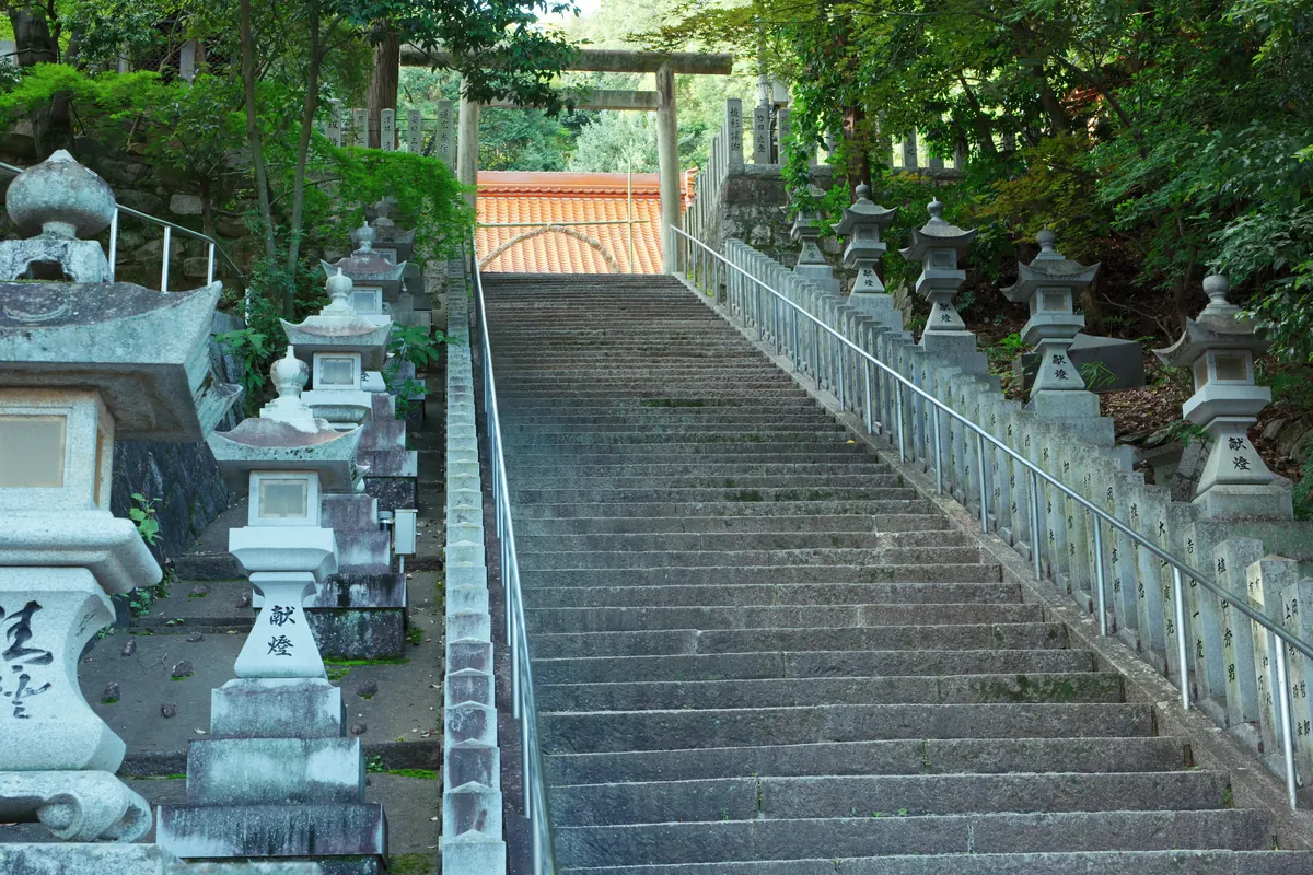 Tanakayama Shrine / 田中山神社