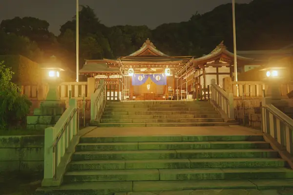 Tsuruhane Shrine / 鶴羽根神社