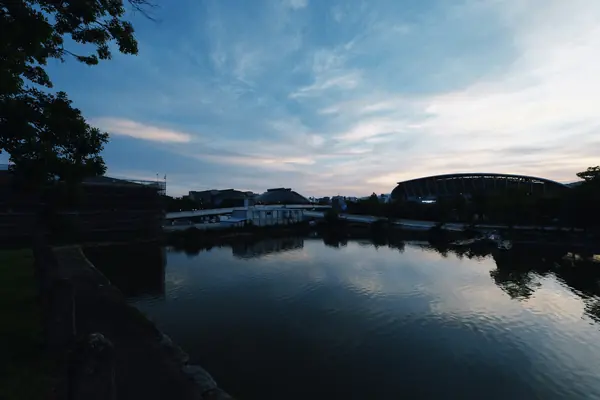 Hidden Sunset Spot behind Hiroshima Gokoku Shrine / 広島城・護国神社裏の夕景スポット
