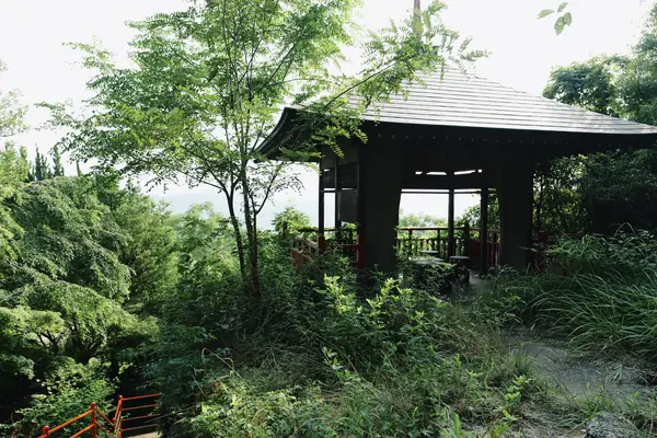 Takagarasudai Observatory & Mitsuda Garden / 高烏台展望台・光田庭園